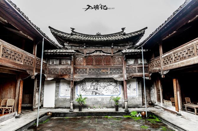 逃离椰子岛